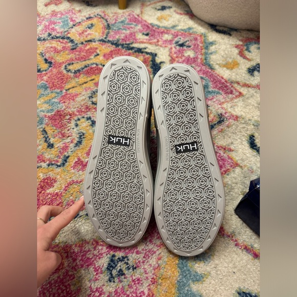 NWB HUK Roque Wave Boots - Picture 3 of 9